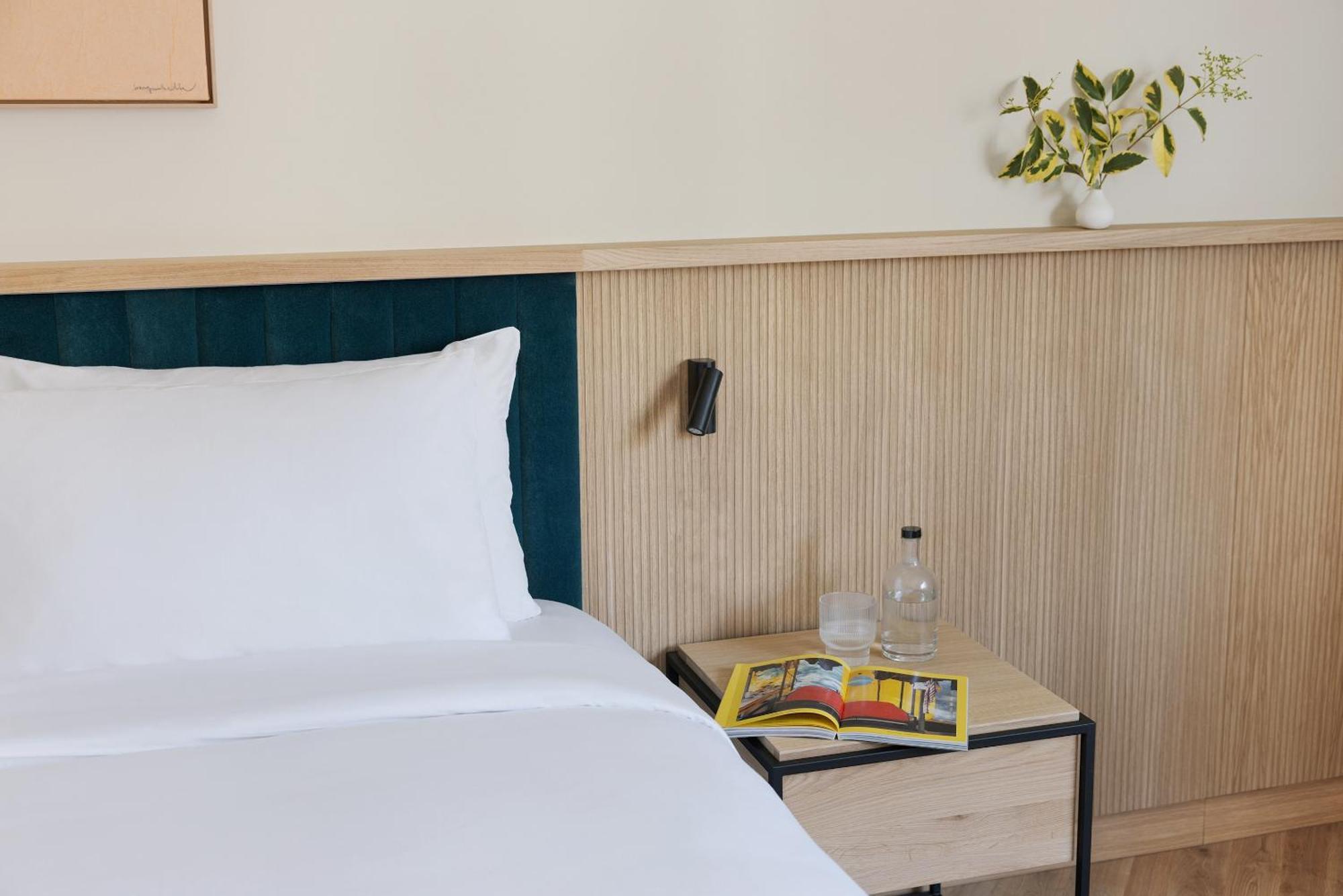 Sonder Sofia Aparthotel Madrid Room photo